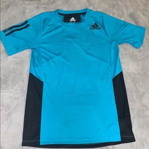 🎀 3/$20 Boys adidas shirt